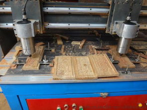 大城縣博暢數(shù)控設(shè)備廠 仿古工藝品與實(shí)木家具數(shù)控雕刻機(jī)價(jià)格及高清圖片詳解